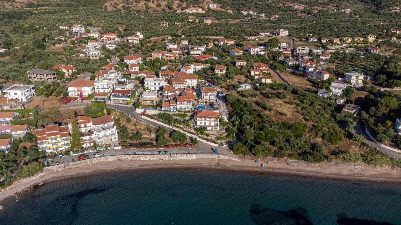 5 Meters From The Beach Chrani Exterior foto